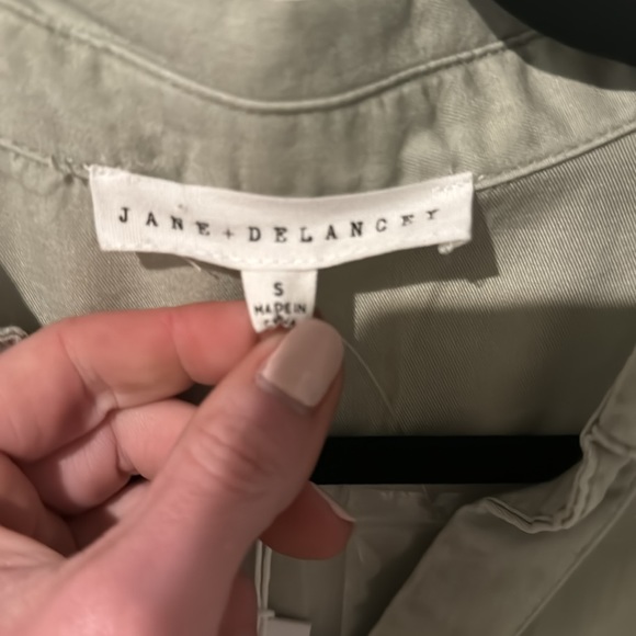 NWT Jane + Delancey button up blouse size small in greenish grey - Picture 3 of 5